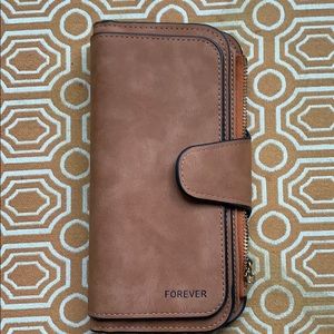 Like new “Forever” wallet!